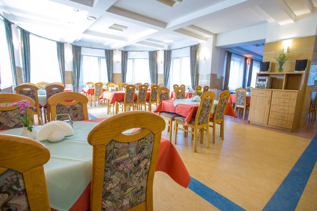Farys - centrum Krynicy na wzgórzu wśród ciszy ze wspaniałymi tarasami widokowymi, sauna, jacuzii, siłowna, prywatny parking Krynica-Zdrój Exterior foto